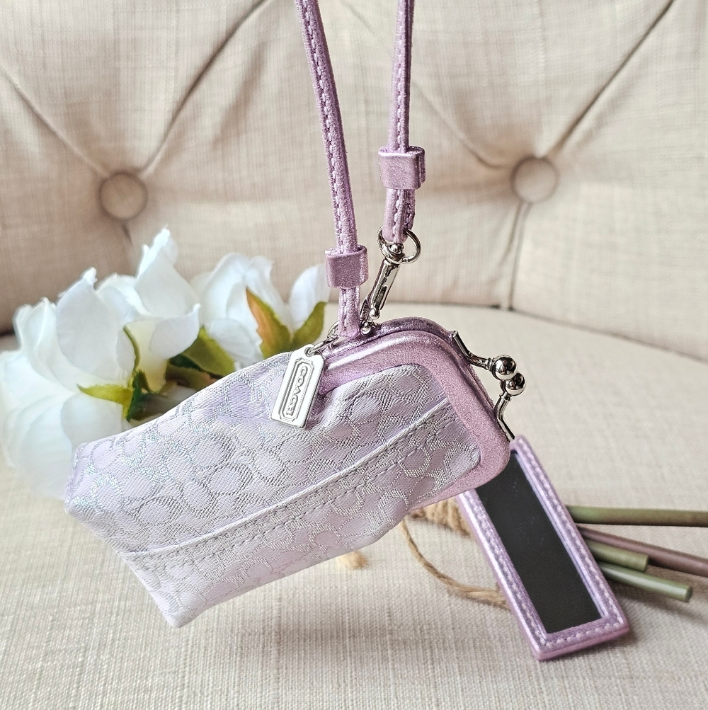 Vintage Coach Lurex Kisslock / Framed Coin Lipstick Pouch Purse ( Lilac )